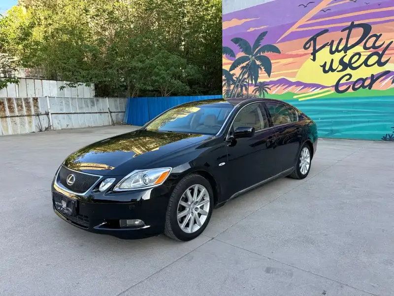 Lexus GS, 2005