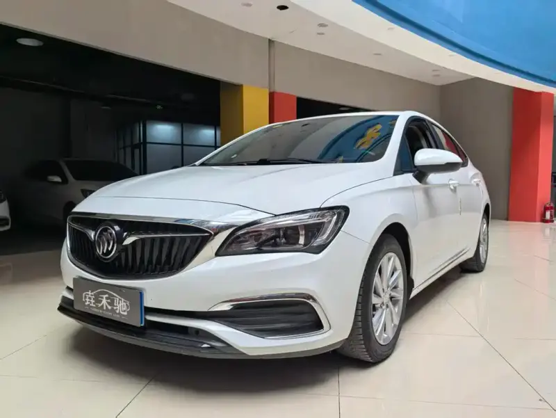Buick Verano, 2018