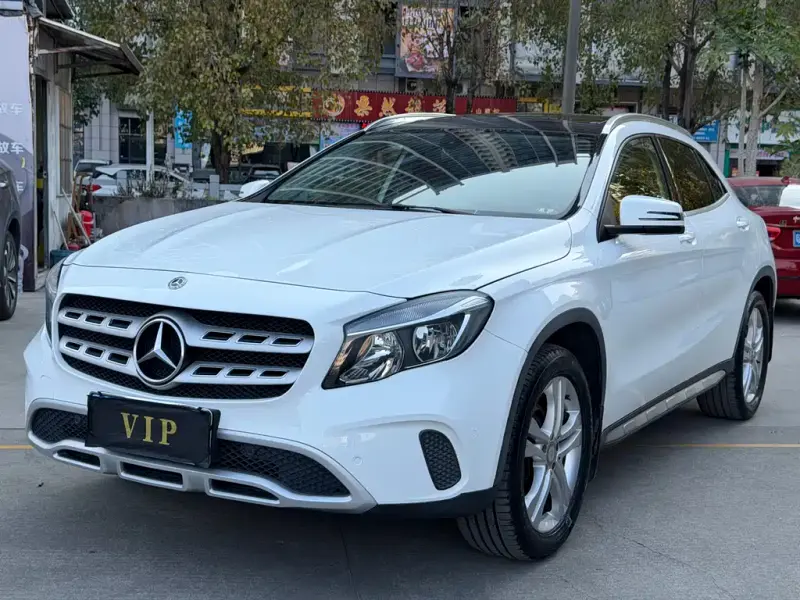 Mercedes-Benz GLA, 2018 — фото 1