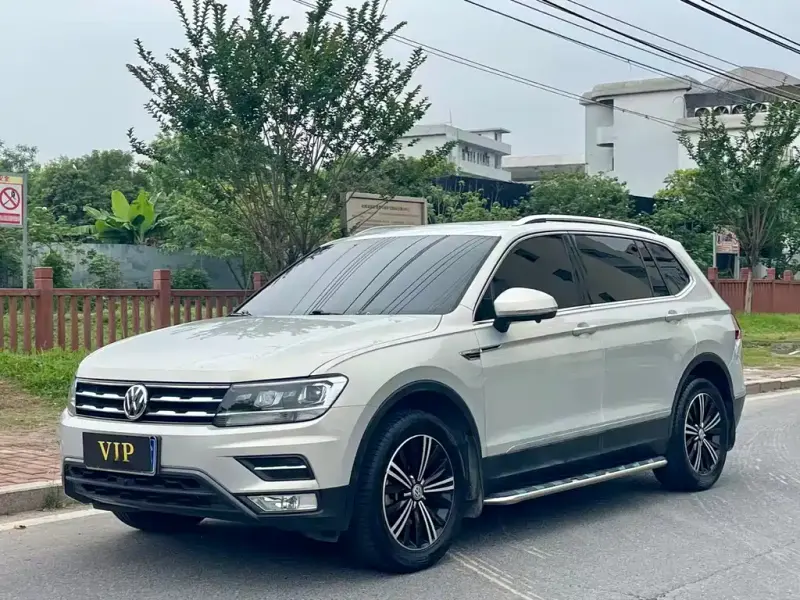 Volkswagen Tiguan L, 2019