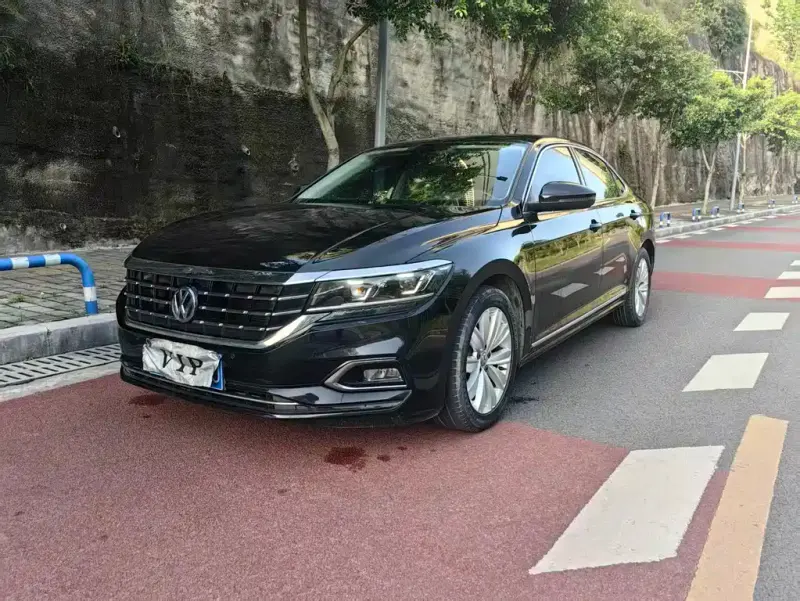 Volkswagen Passat, 2021