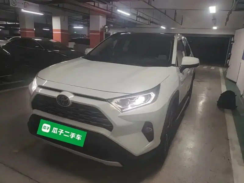 Toyota RAV4, 2020
