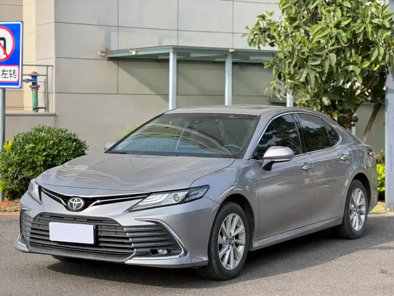 Toyota Camry, 2023