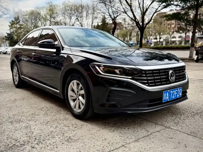 Volkswagen Passat, 2022