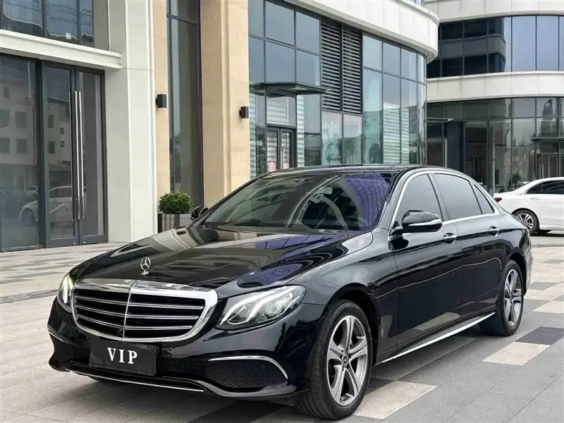 Mercedes-Benz E-Class, 2020 — фото 1