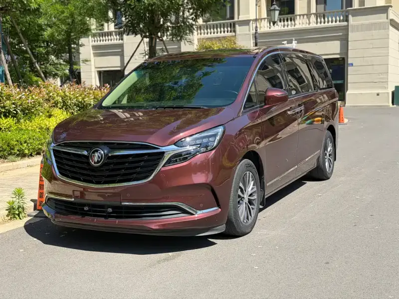 Buick GL8, 2022