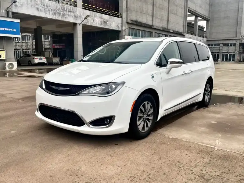 Chrysler Grand Voyager PHEV (Import), 2025