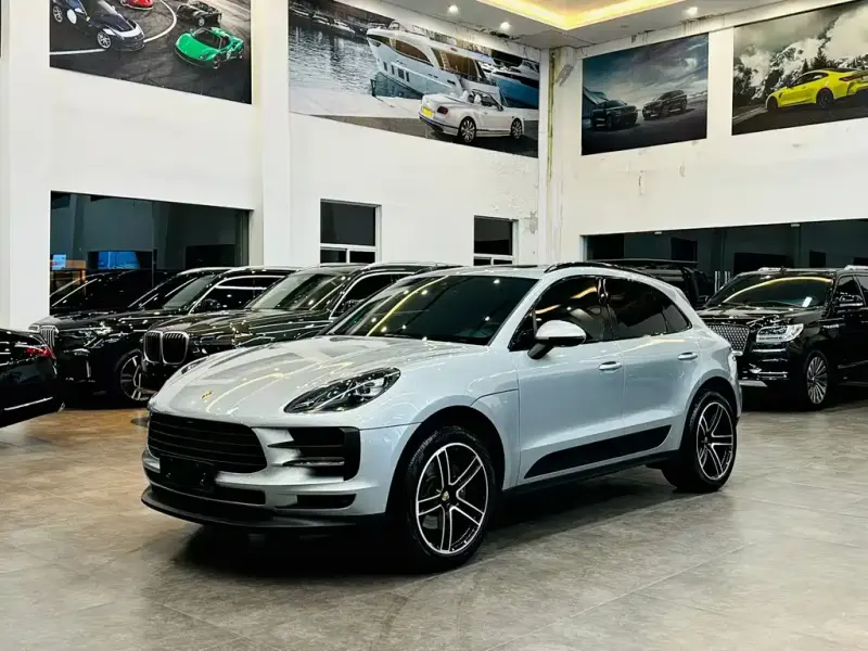 Porsche Macan, 2020 — фото 1