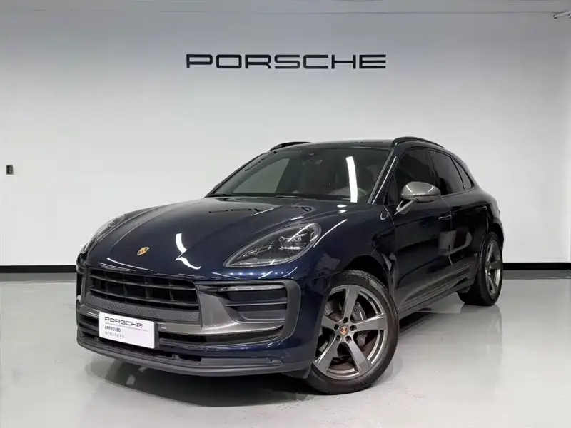 Porsche Macan, 2022