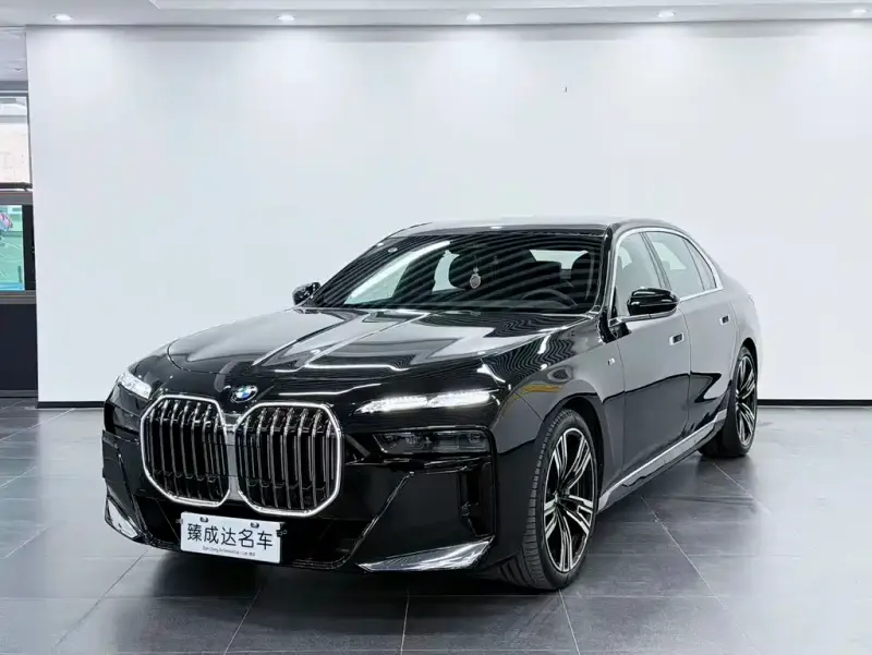 BMW 7 Series, 2025