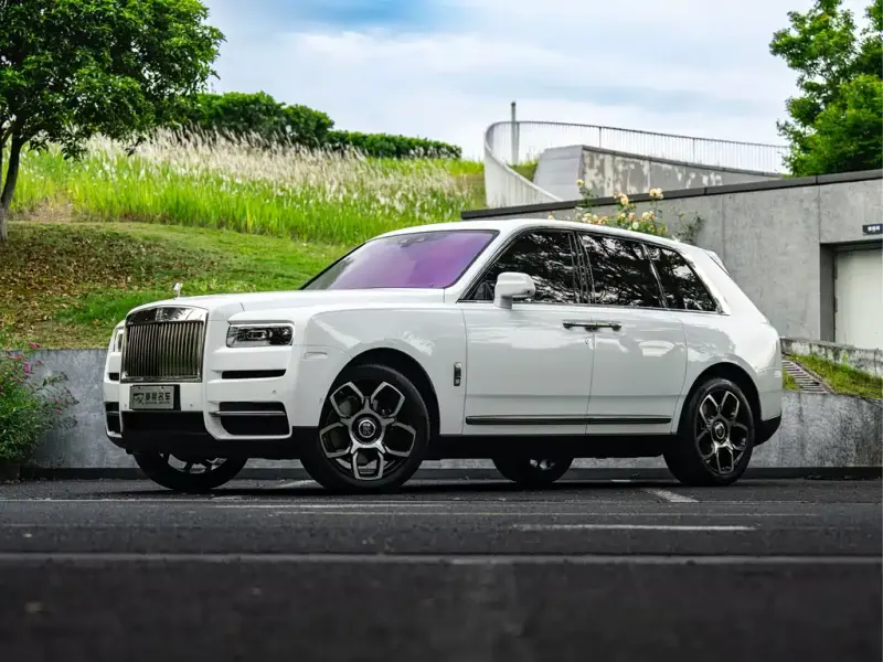 Rolls-Royce Cullinan, 2025
