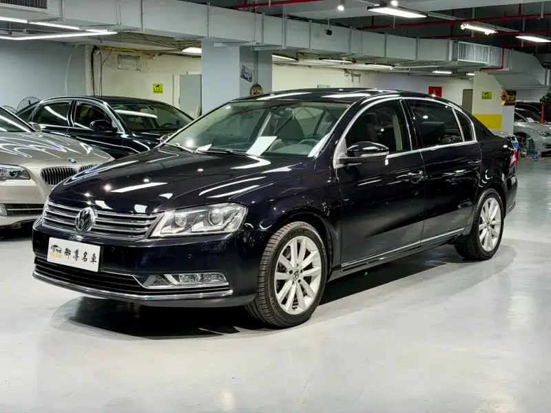 Volkswagen Magotan, 2011