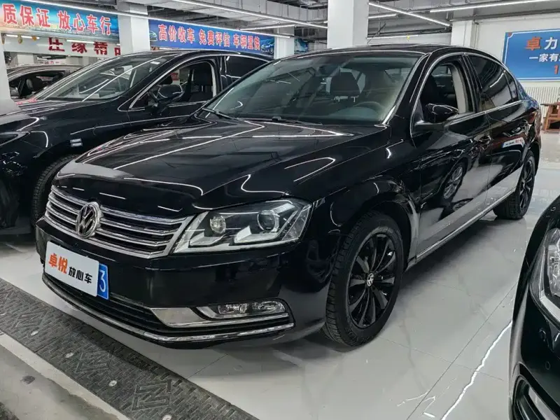 Volkswagen Magotan, 2015
