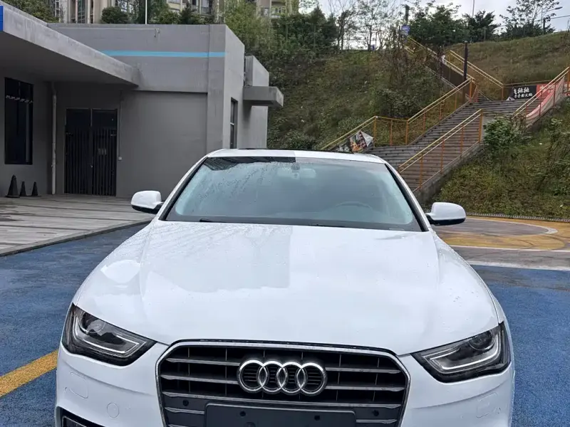Audi A4L, 2016 — фото 1