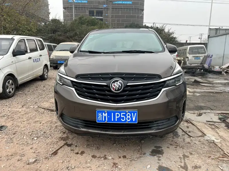 Buick GL8, 2022