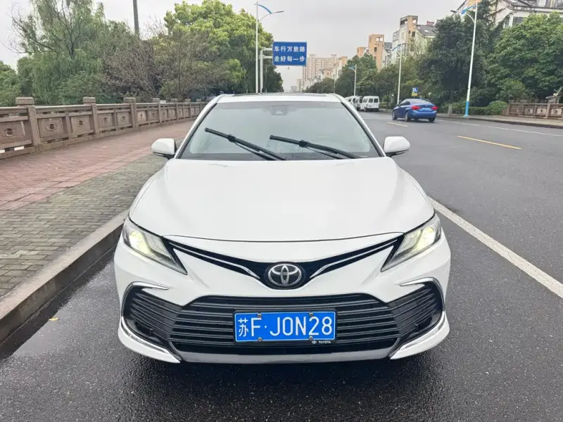 Toyota Camry, 2022