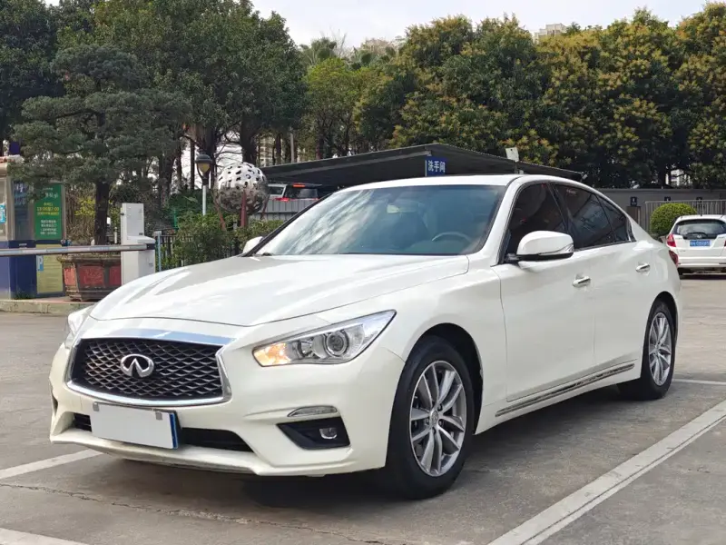 Infiniti Q50L, 2023