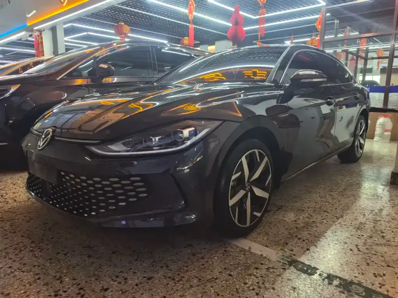 Volkswagen Lamando, 2022