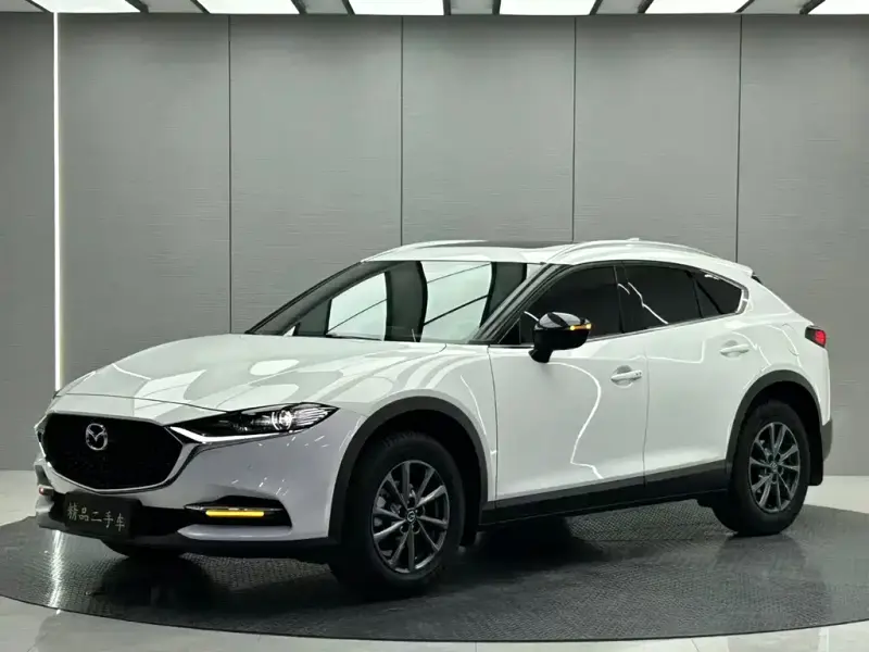Mazda CX-4, 2023