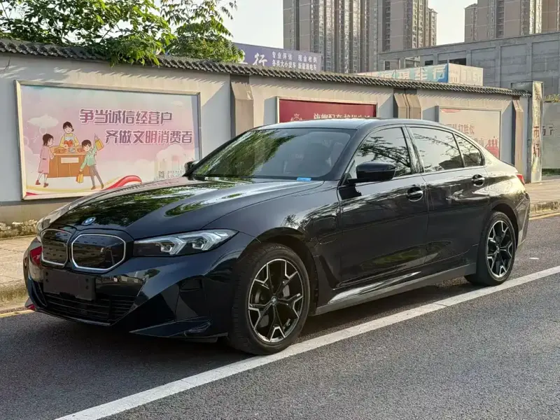 BMW i3, 2024