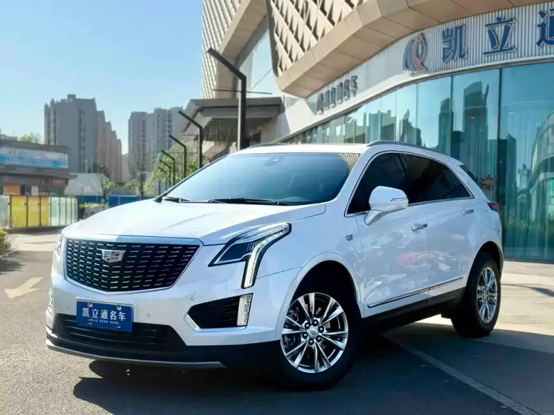 Cadillac XT5, 2022