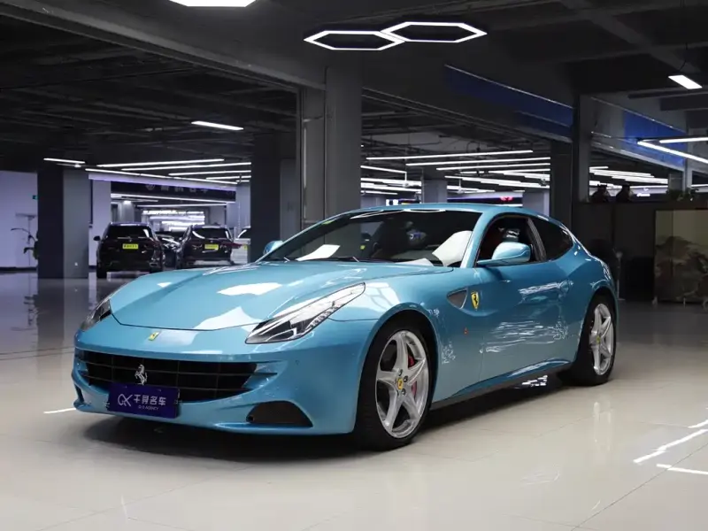 Ferrari FF, 2013