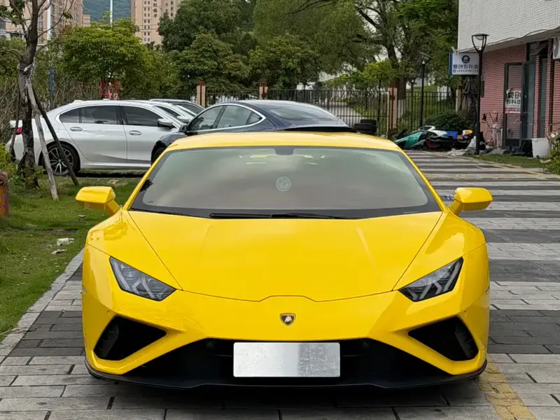 Lamborghini Huracán, 2020