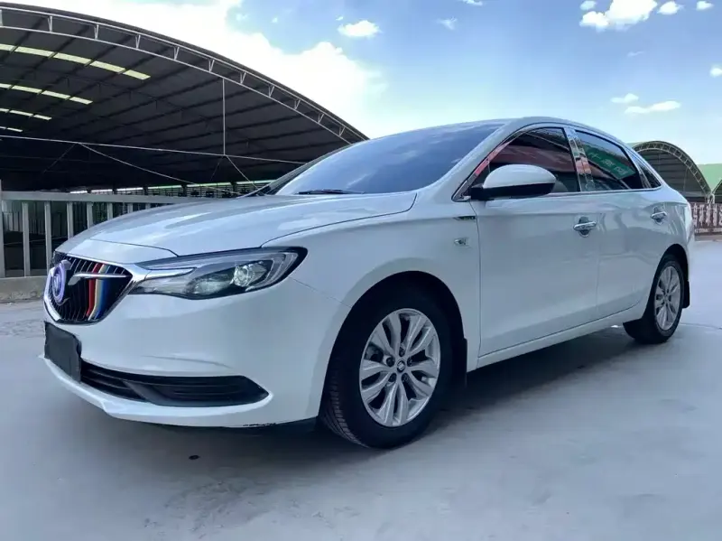 Buick Excelle, 2022