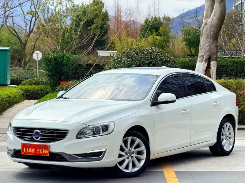 Volvo S60, 2016