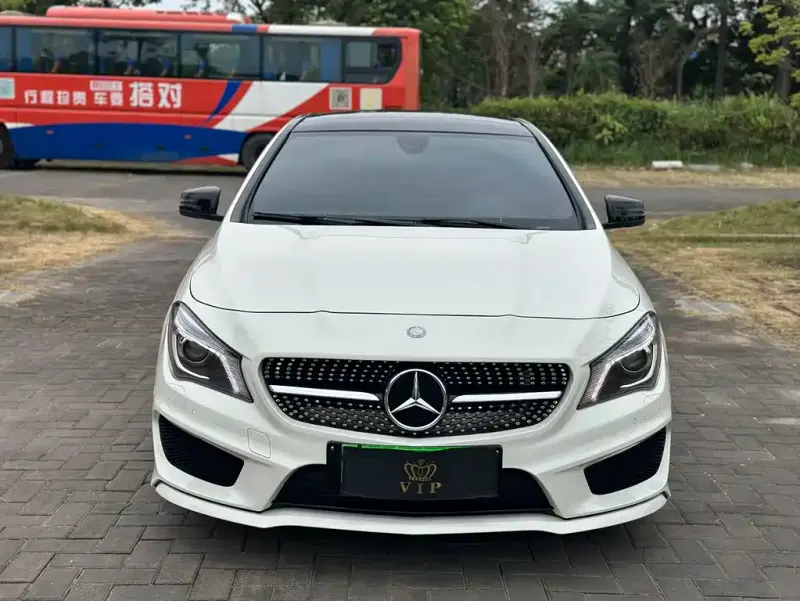 Mercedes-Benz CLA (Import), 2015