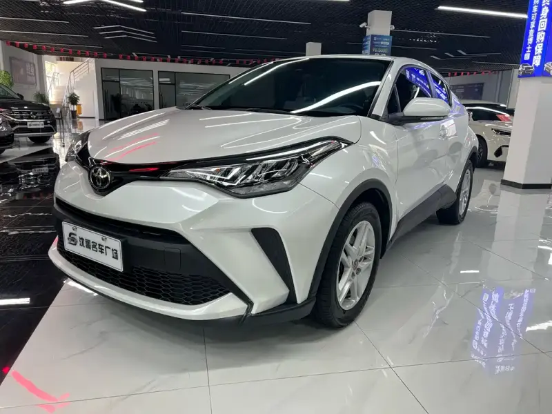 Toyota C-HR, 2023
