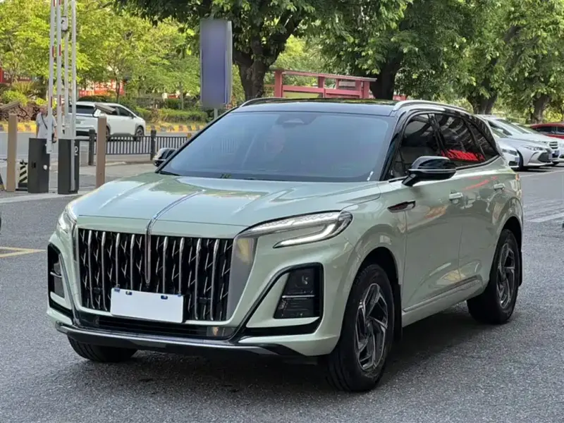Hongqi HS3, 2023