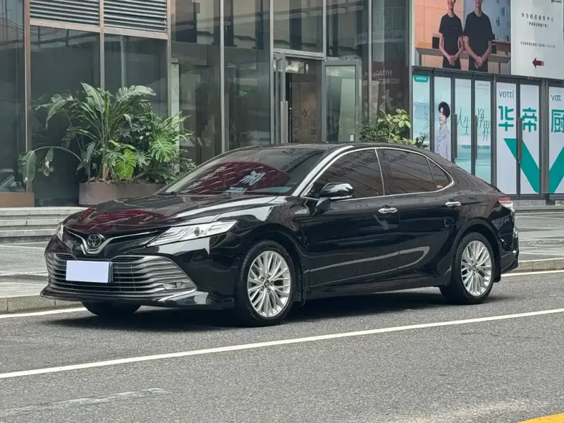Toyota Camry, 2019