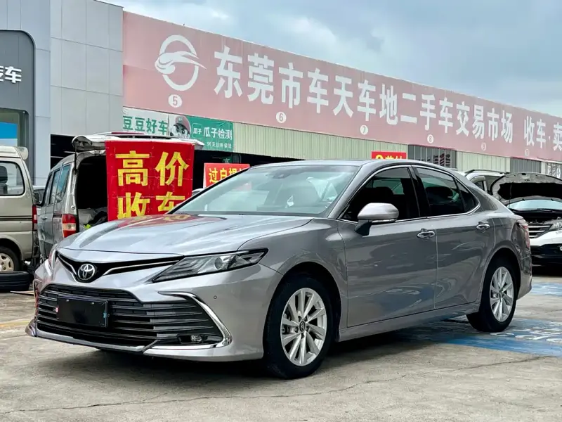 Toyota Camry, 2022