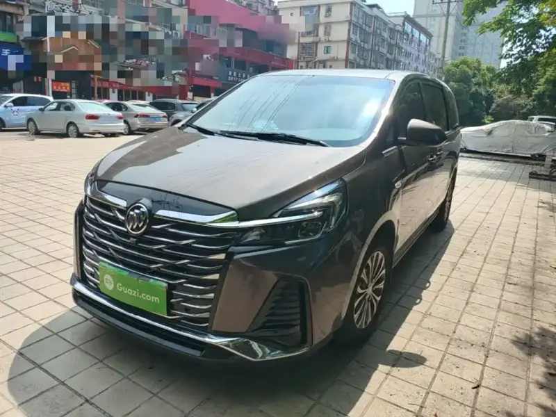 Buick GL8, 2024