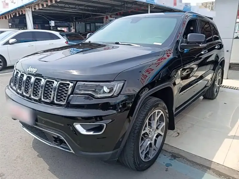 Jeep Grand Cherokee (Import), 2022