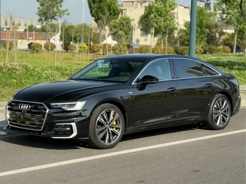 Audi A6L, 2021