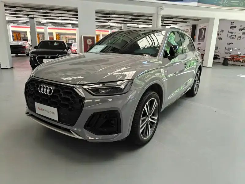 Audi Q5L, 2025 — фото 1