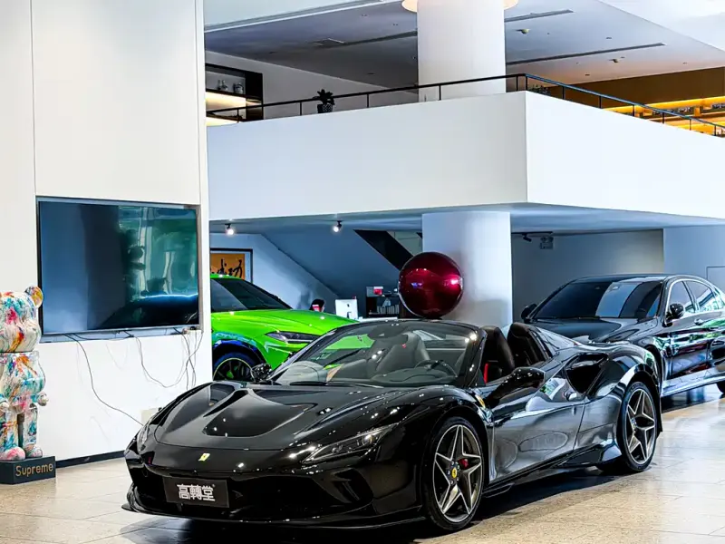 Ferrari F8, 2022 — фото 1