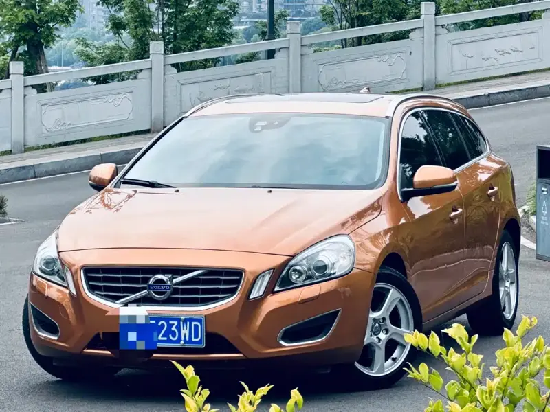 Volvo V60, 2012