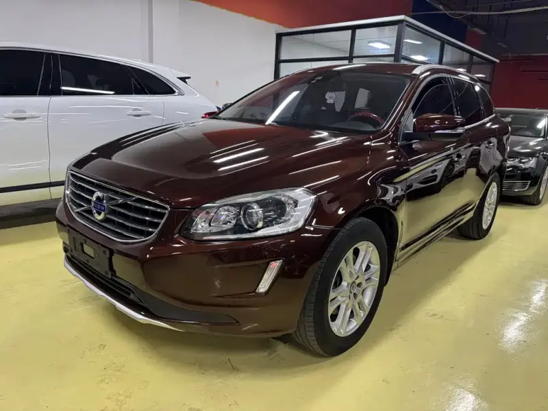 Volvo XC60, 2015
