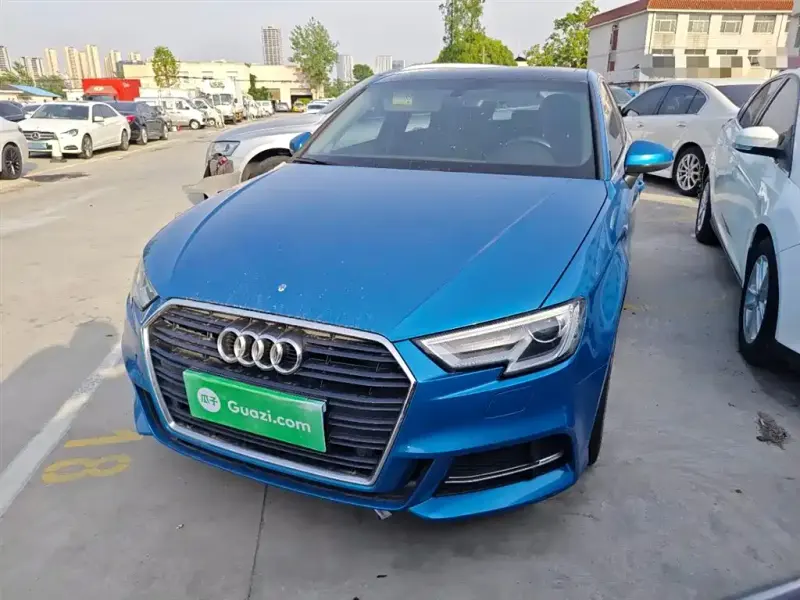 Audi A3, 2018 — фото 1