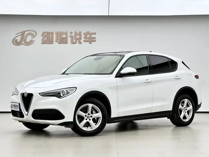 Alfa Romeo Stelvio, 2019