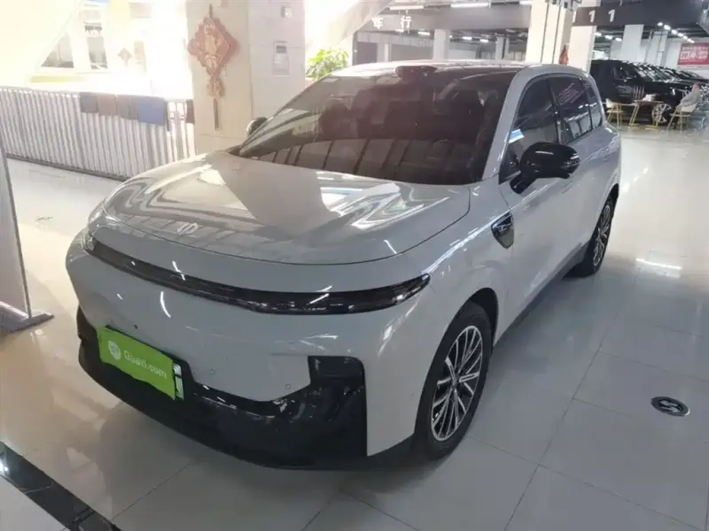 Leapmotor B10, 2025