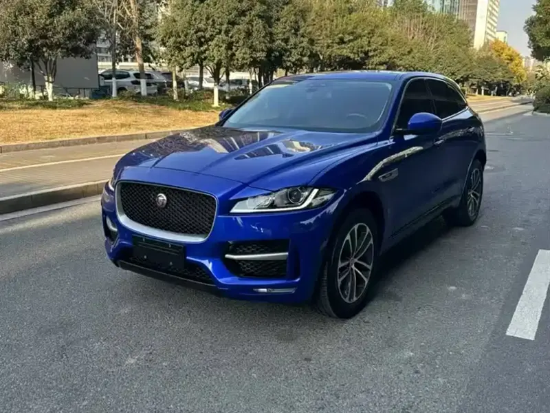 Jaguar F-PACE, 2017