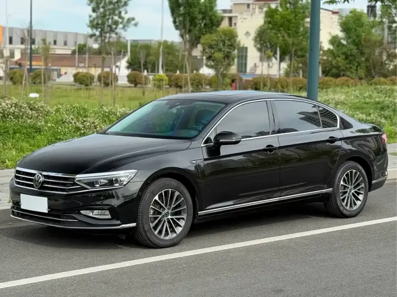 Volkswagen Magotan, 2022