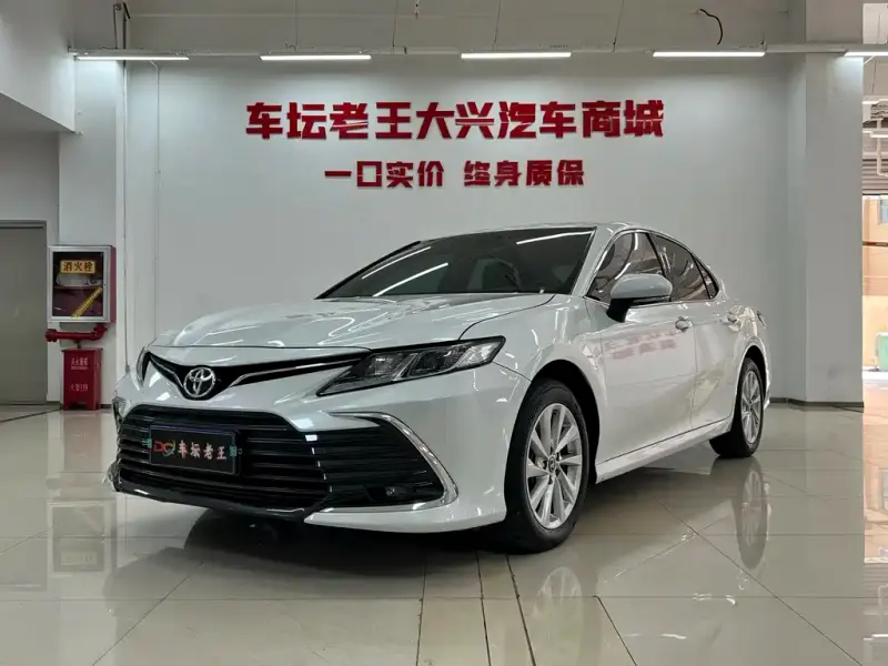 Toyota Camry, 2024