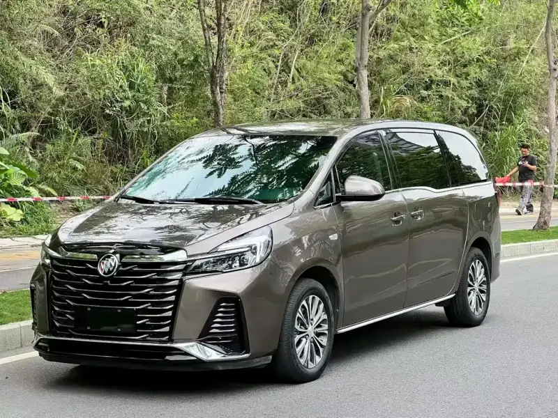 Buick GL8, 2023