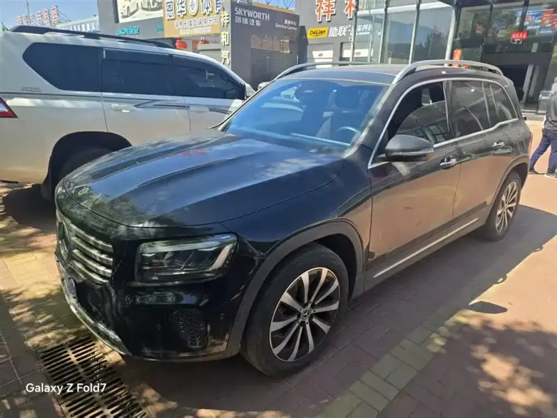 Mercedes-Benz GLB, 2024