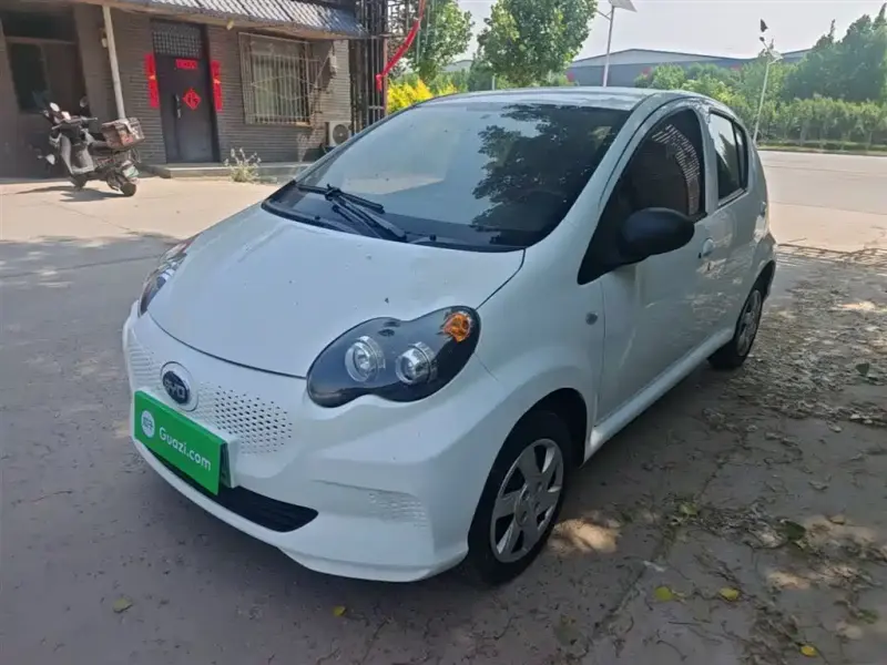 BYD e1, 2021